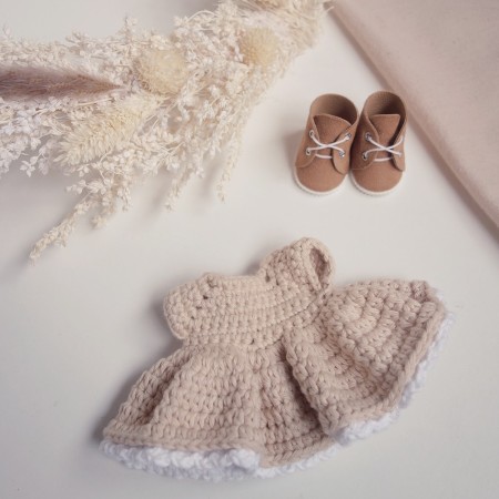 Robe printemps pour poupée